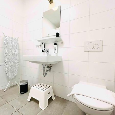 Apstay City Center I Free Parking I Self Check-In Graz Luaran gambar
