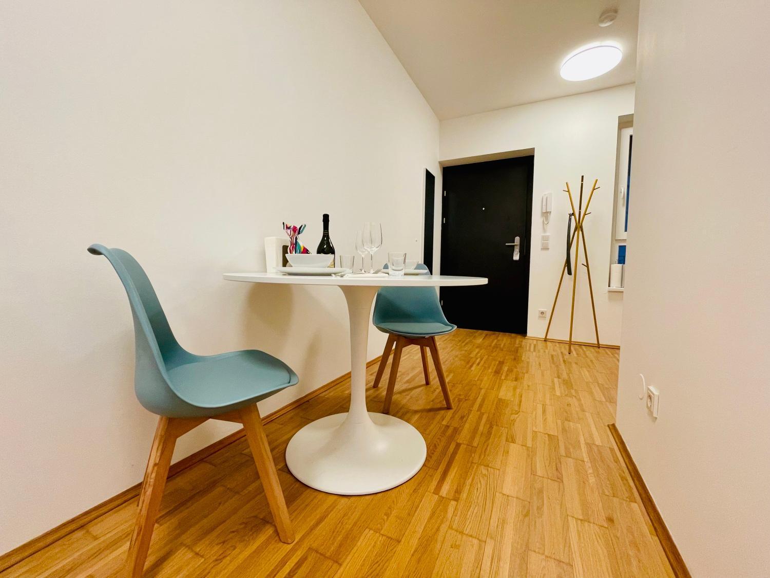 Apstay City Center I Free Parking I Self Check-In Graz Luaran gambar