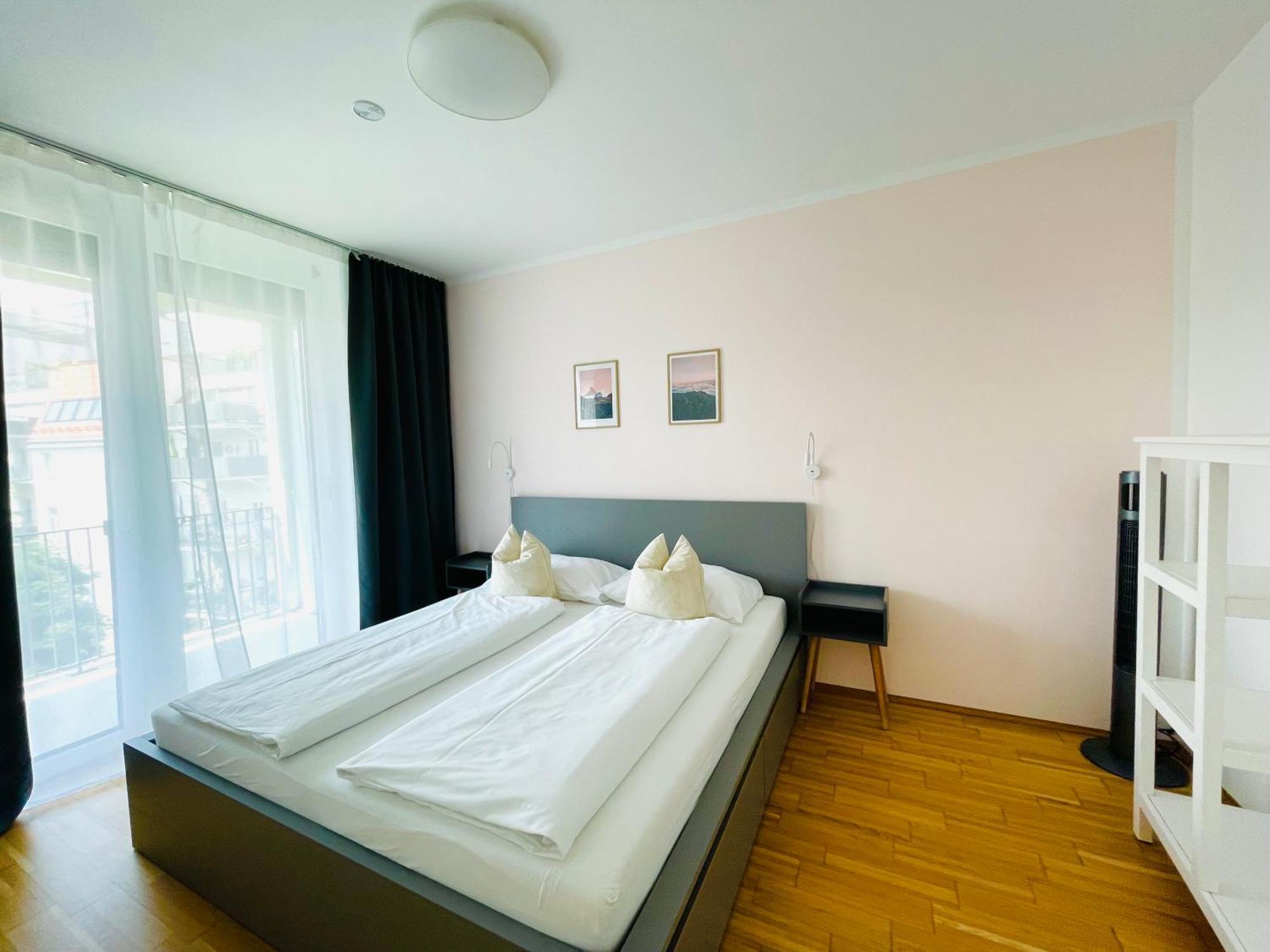 Apstay City Center I Free Parking I Self Check-In Graz Luaran gambar