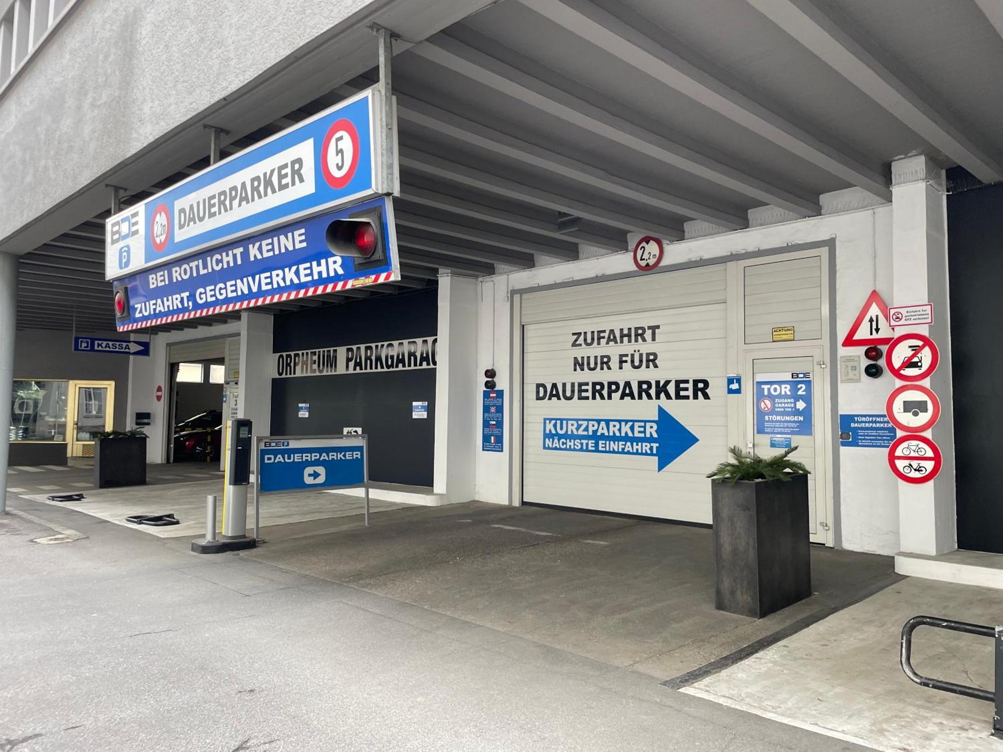 Apstay City Center I Free Parking I Self Check-In Graz Luaran gambar